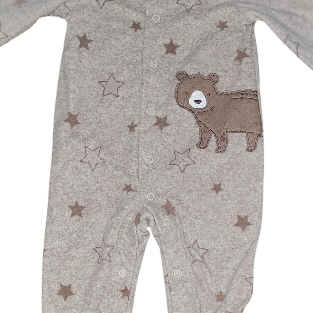 Carter’s size 3-6 months fleece footie pajamas with bear graphic